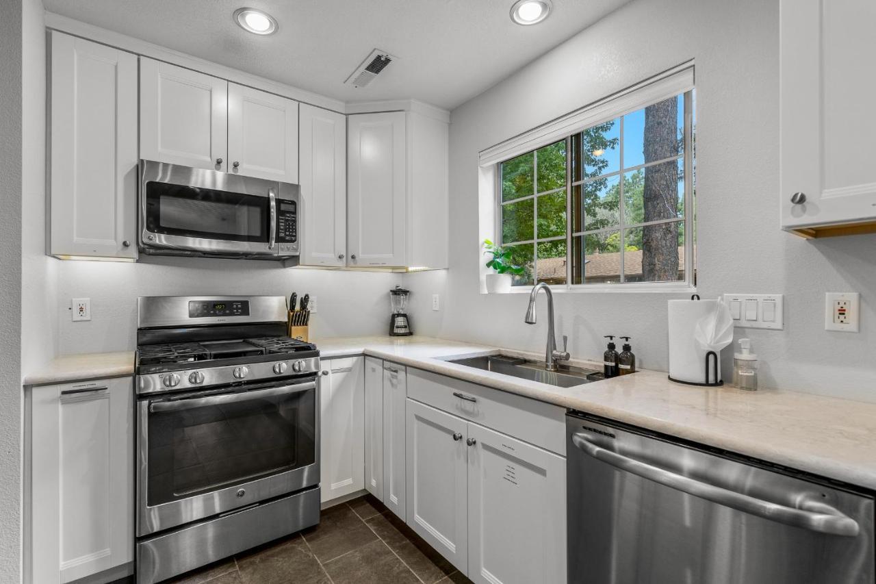 Family Friendly Escape~ Close To Downtown ~Airport ~Sedona & Grand Canyon Flagstaff Extérieur photo